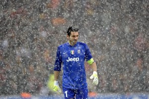 开云体育视频直播-这画面太美！道奇MVP大嫂团合照引热议大谷爱妻甜美笑容吸睛，道奇dakota